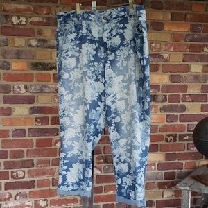 Faded Glory size 22 cropped jeans